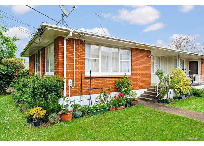  at 1/39 Pah Road, Epsom, Auckland