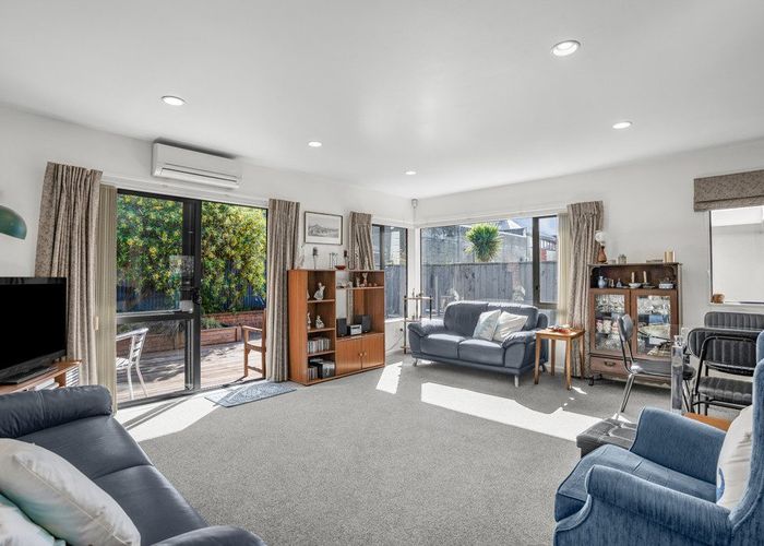  at 27B Nelson Street, Petone, Lower Hutt, Wellington