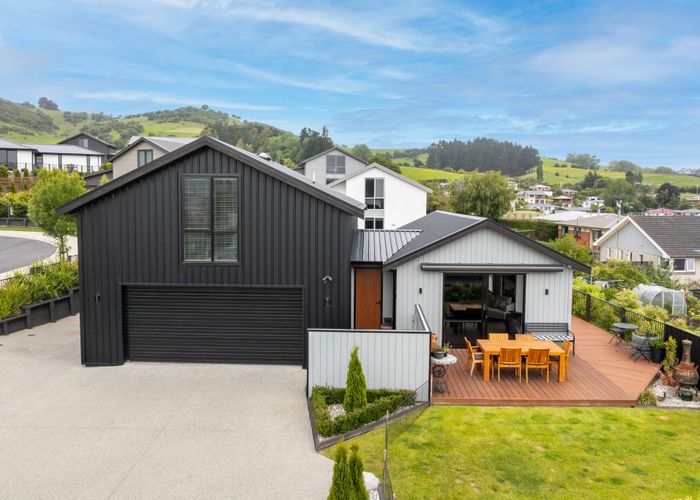  at 10 Trudi Place, Green Island, Dunedin