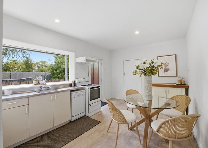  at 124a Glandovey Road, Strowan, Christchurch City, Canterbury