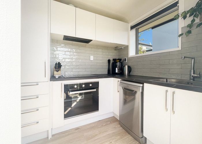  at 1/99 Bishop Street, St. Albans, Christchurch City, Canterbury