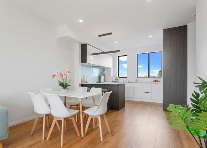  at 4/2A Cambridge Road, Manurewa, Manukau City, Auckland