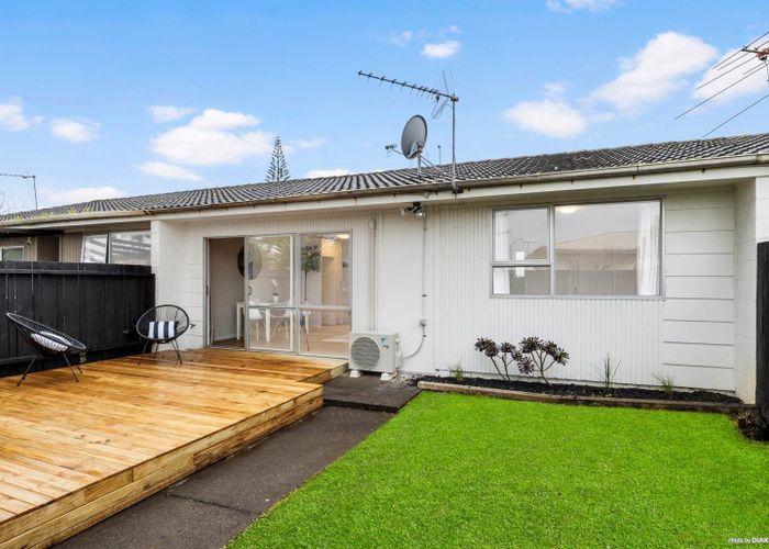  at 4/59 Puhinui Road, Manukau, Manukau City, Auckland