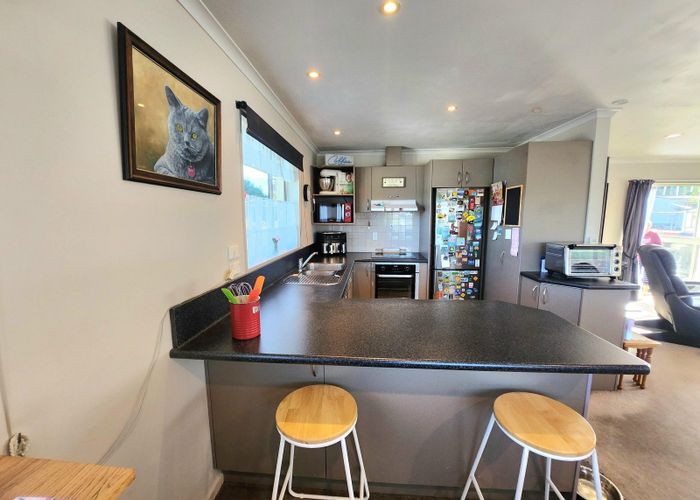  at 4 Leven Street, South Hill, Oamaru