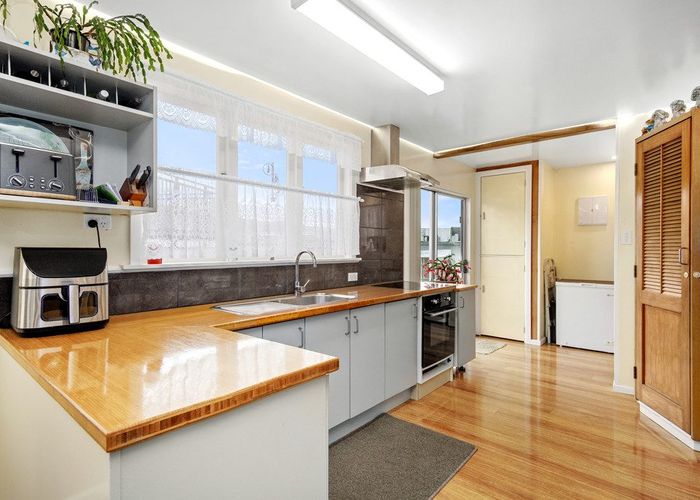  at 7 Honey Street, Wainuiomata, Lower Hutt, Wellington