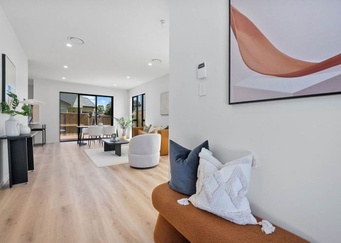  at 6B  Widdison Place, Albany, North Shore City, Auckland