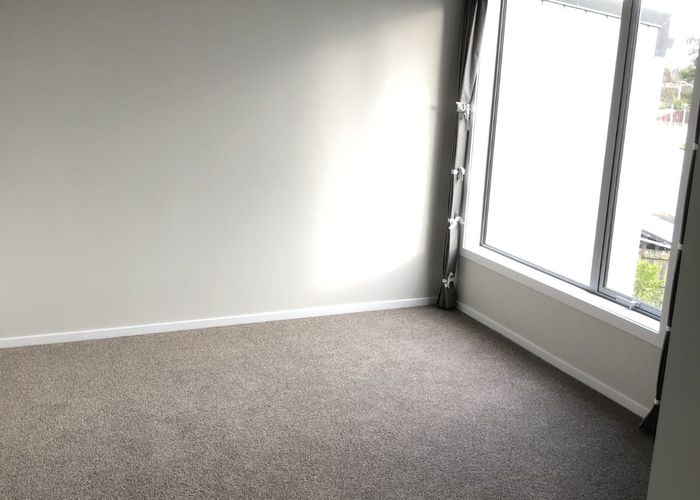  at 4/138 Forest Lake Road, Forest Lake, Hamilton, Waikato
