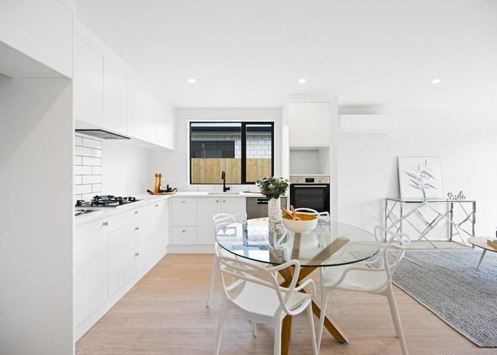  at 1/37 Aberfoyle Street, Dinsdale, Hamilton