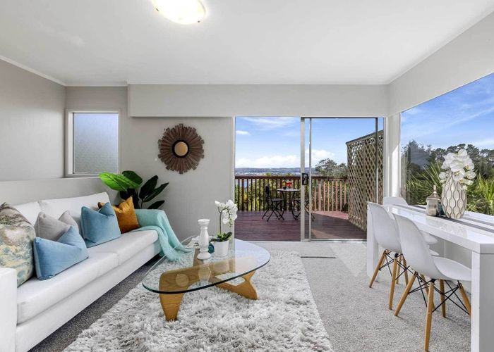  at 1/57 Brigantine Drive, Beach Haven, Auckland