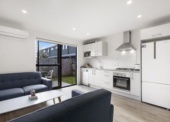  at 1/54 Helena Road, Hillcrest, Hamilton