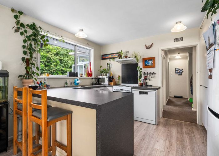  at 94 Hunter Terrace, Cashmere, Christchurch City, Canterbury