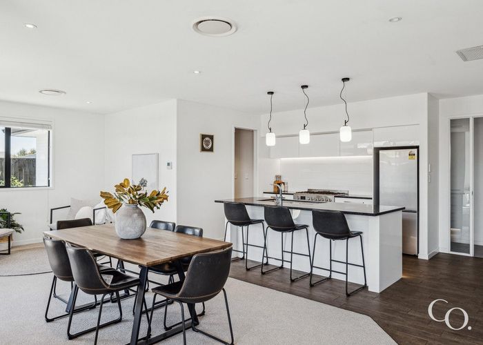  at 51 Kahuparere Crescent, Pyes Pa, Tauranga