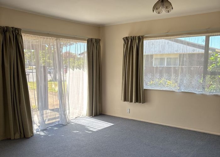  at 12A Mimosa Pl, Half Moon Bay, Manukau City, Auckland