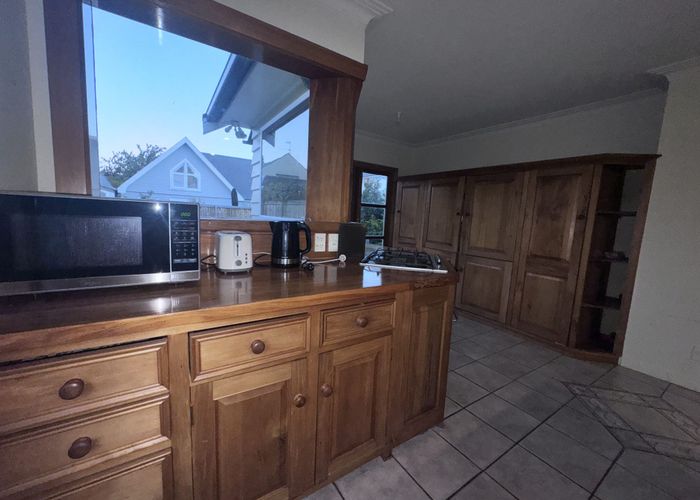  at 10 Webb Street, St. Albans, Christchurch City, Canterbury