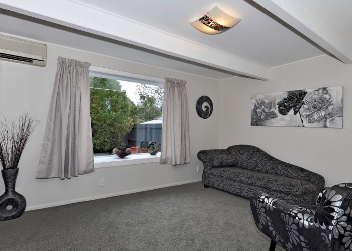  at 6 Claridges Road, Casebrook, Christchurch