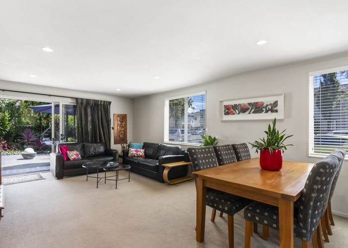  at 5 Marengo Parkway, Takanini, Auckland