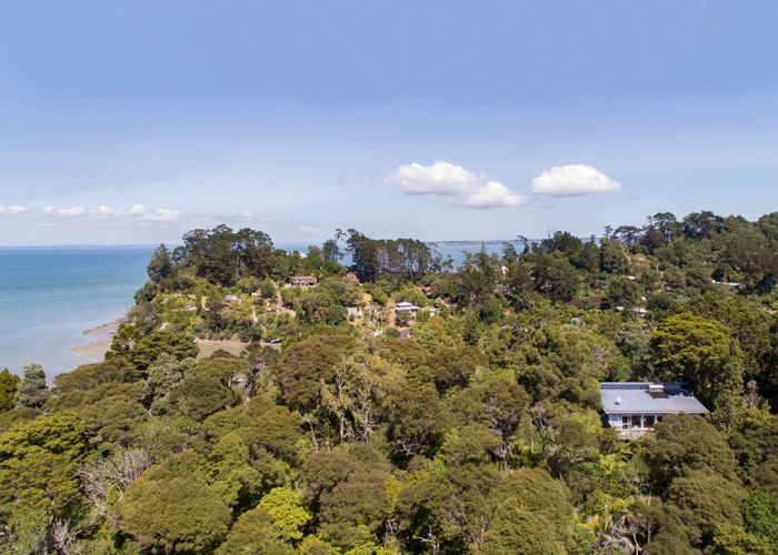  at 90 Warner Park Avenue, Laingholm, Auckland