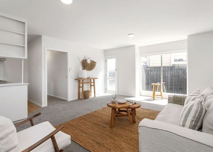  at 2/409 Gloucester Street, Linwood, Christchurch City, Canterbury