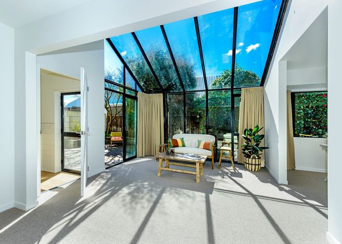  at 3 Harlech Mews, Avonhead, Christchurch City, Canterbury