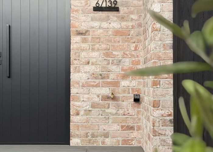  at 1/139 Tirimoana Rd, Te Atatu South, Waitakere City, Auckland