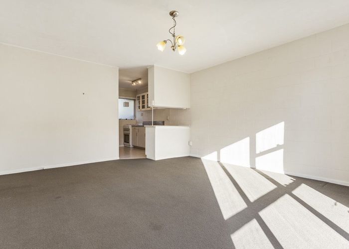 at 4/17 Ellerslie Park Road, Ellerslie, Auckland City, Auckland