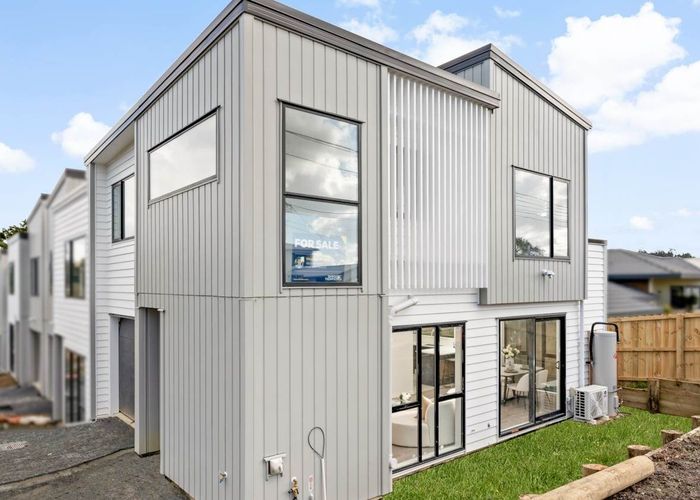  at 70C Stanley Road, Glenfield, Auckland