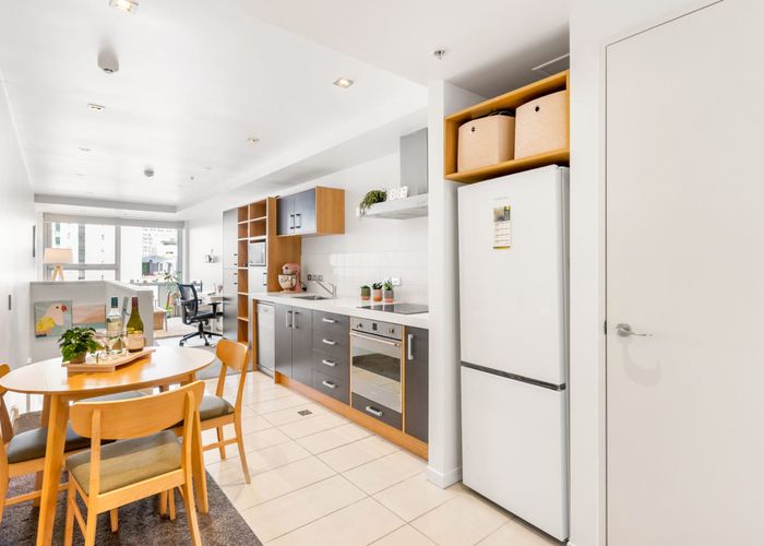  at 2E/245 Wakefield Street, Te Aro, Wellington, Wellington