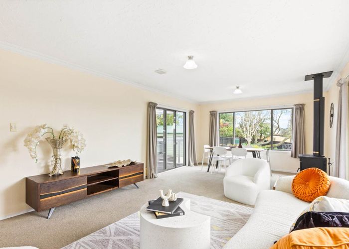 at 16 Mirovale Place, Totara Vale, North Shore City, Auckland