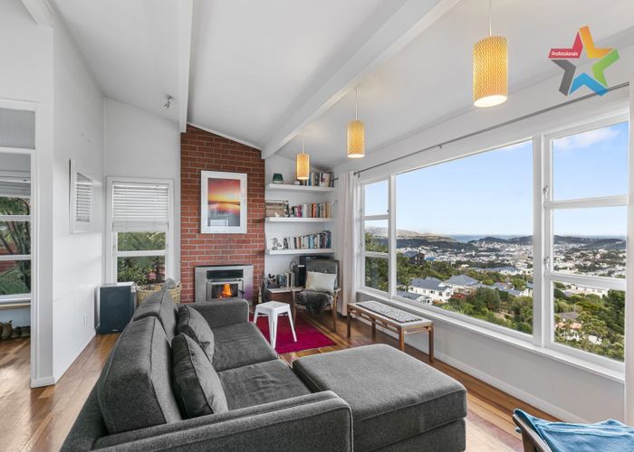  at 68 Bedford Street, Northland, Wellington