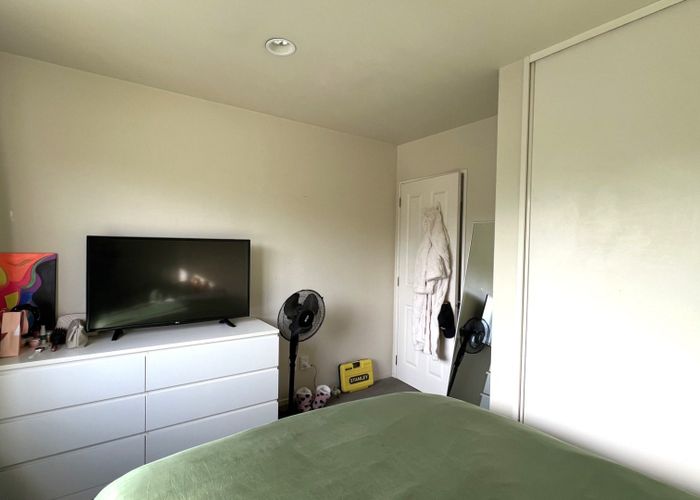  at 38A Aroha Ave, St Lukes, Auckland City, Auckland