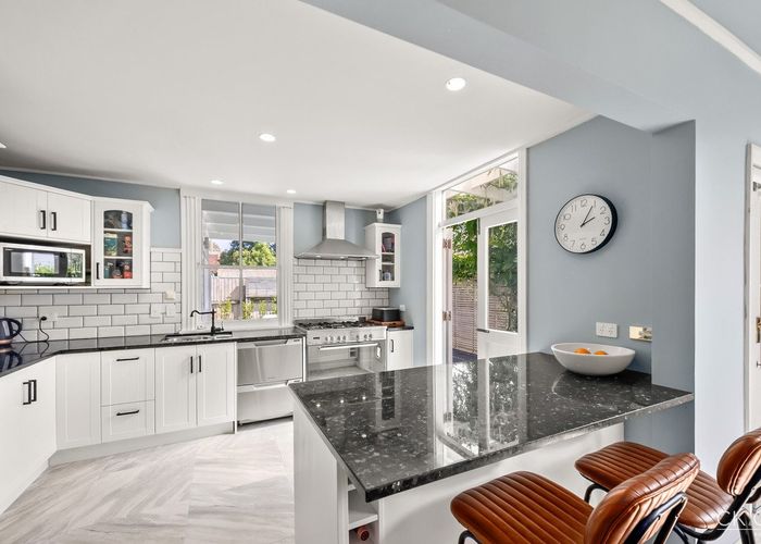  at 2 Barton Road, Heretaunga, Upper Hutt