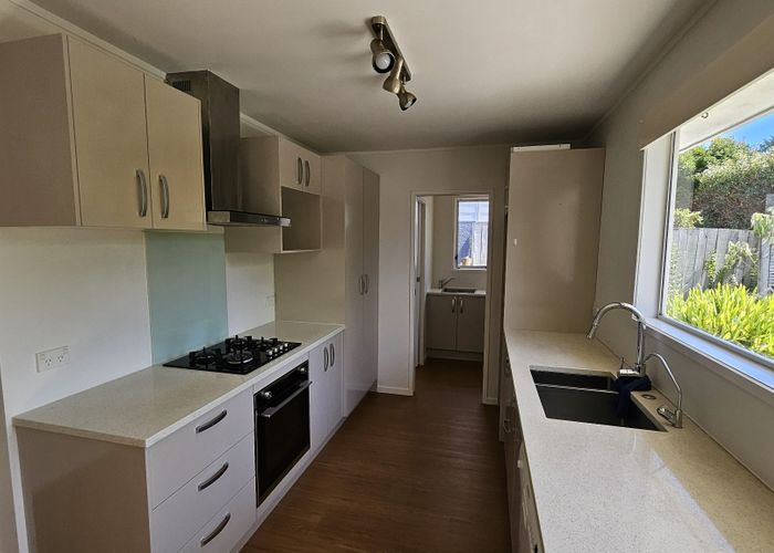  at 15 Hewlett Road, Massey, Waitakere City, Auckland