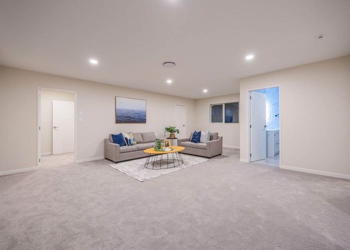  at 245D Hill Road, The Gardens, Auckland