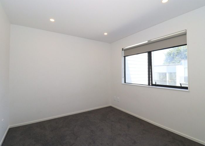  at 22 Korokio Lane, Henderson, Waitakere City, Auckland