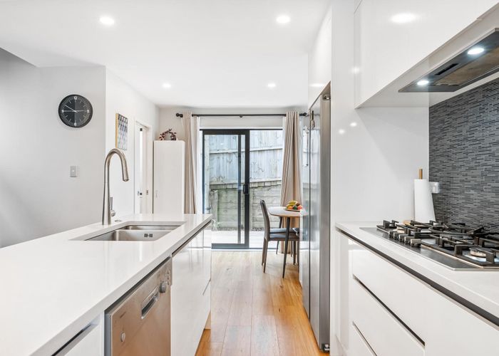  at 59d Redwood Drive, Massey, Waitakere City, Auckland