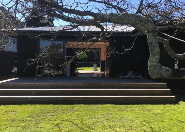  at 9 Gordon Road, Mount Maunganui, Mount Maunganui