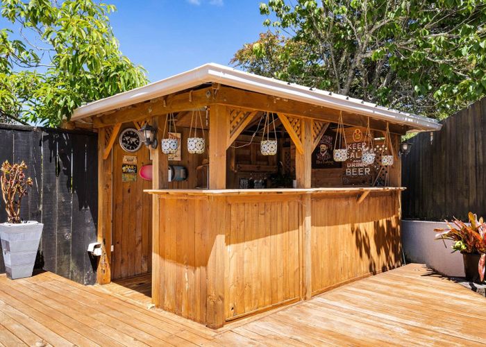  at 1/6B Sunnynook Road, Sunnynook, North Shore City, Auckland