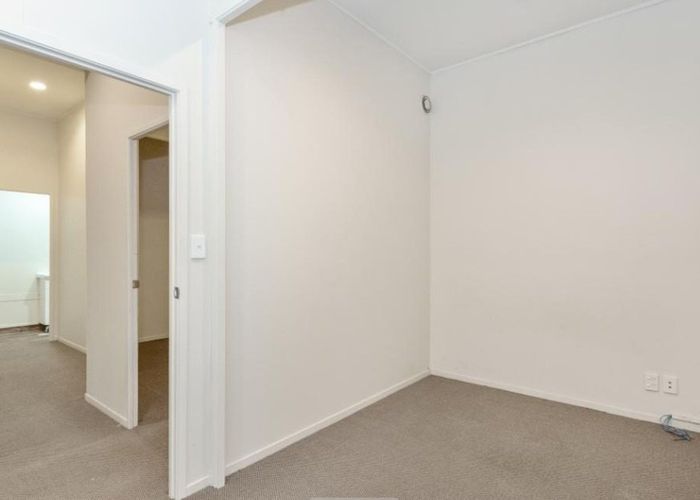  at 5 Freeman Way, Manukau, Manukau City, Auckland