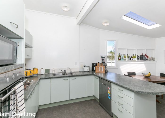  at 209 Galloway Street, Hamilton East, Hamilton
