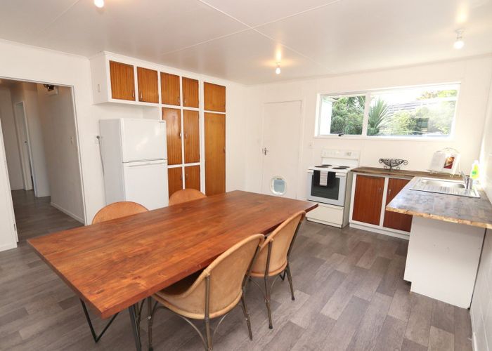  at 2/24 CHALMERS AVE, Hampstead, Ashburton
