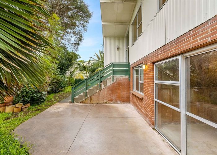  at Springside Place, New Lynn, Waitakere City, Auckland