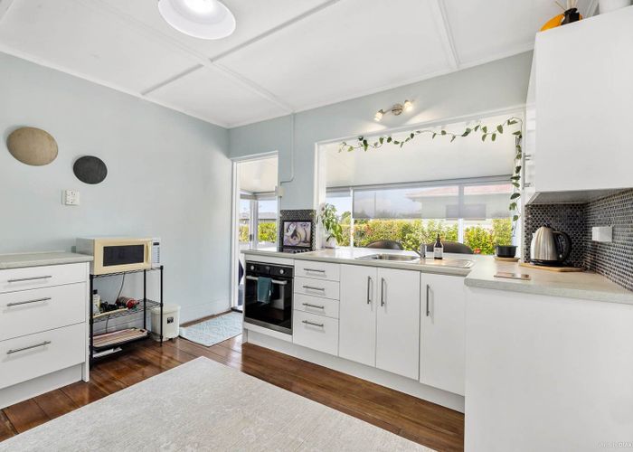  at 13 Puriri Avenue, Kaiaua, Franklin, Auckland