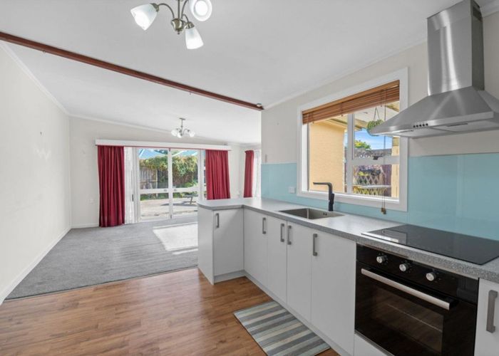  at 10 Buchanans Road, Sockburn, Christchurch City, Canterbury