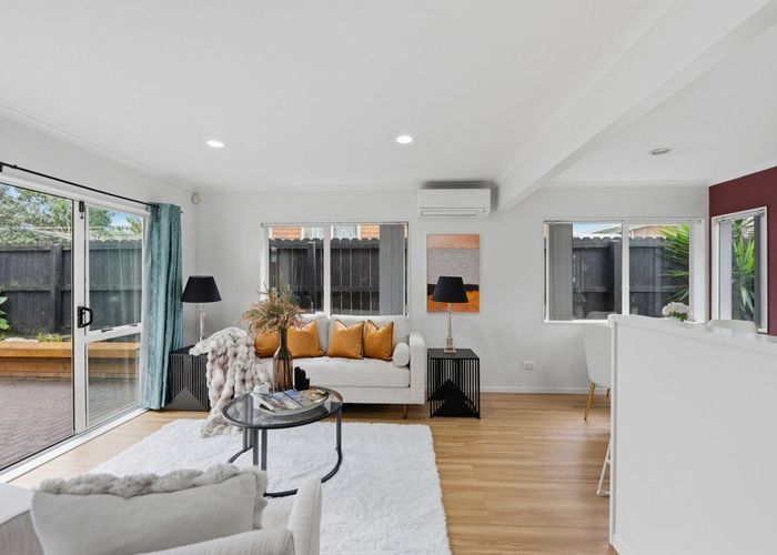  at 10C Cambourne Road, Papatoetoe, Manukau City, Auckland