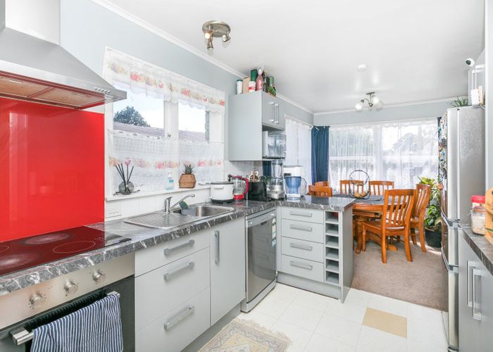  at 51 Nevada Road, Silverdale, Hamilton