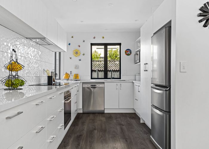  at 2/23 Stoneyhurst Street, St Albans, Christchurch