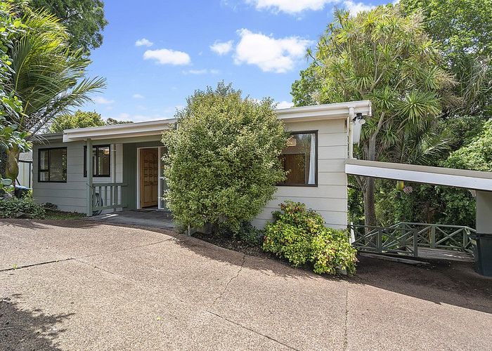  at 602 Blockhouse Bay Road, Blockhouse Bay, Auckland