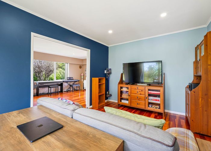  at 6 Finnerty Avenue, Howick, Manukau City, Auckland
