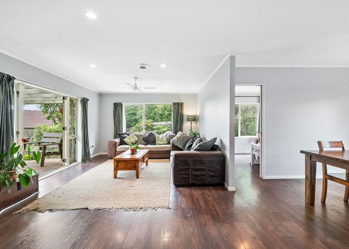  at 12 Brookesmith Drive, Waiuku, Waiuku