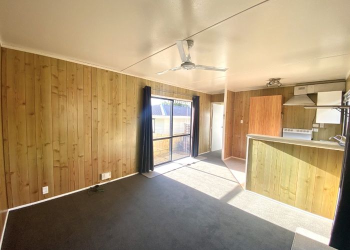  at 14 Woodman Place, West Harbour, Auckland
